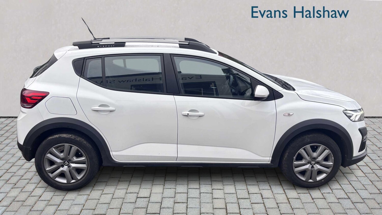 Used Dacia Sandero Stepway for sale - 77068501: Photo 6