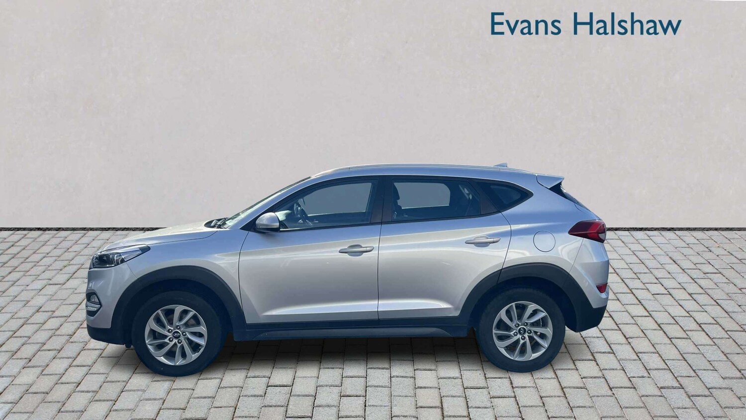 Used Hyundai TUCSON 2017 for sale - 77842331: Photo 5
