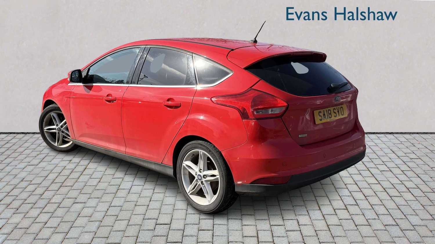 Used Ford Focus 2018 for sale - 77972677: Photo 3