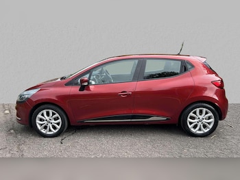 Used Renault Clio 2017 for sale - 77112362: Photo