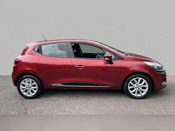 Used Renault Clio 2017 for sale - 77112362: Photo