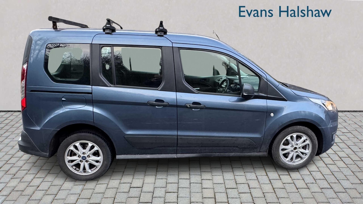 Used Ford Tourneo Connect 2020 for sale - 77011219: Photo 2