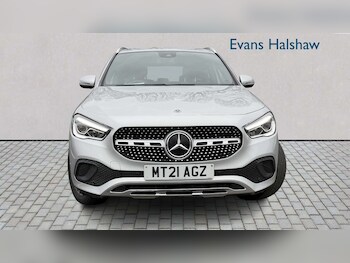 Used Mercedes-Benz GLA 2021 for sale - 77943159: Photo