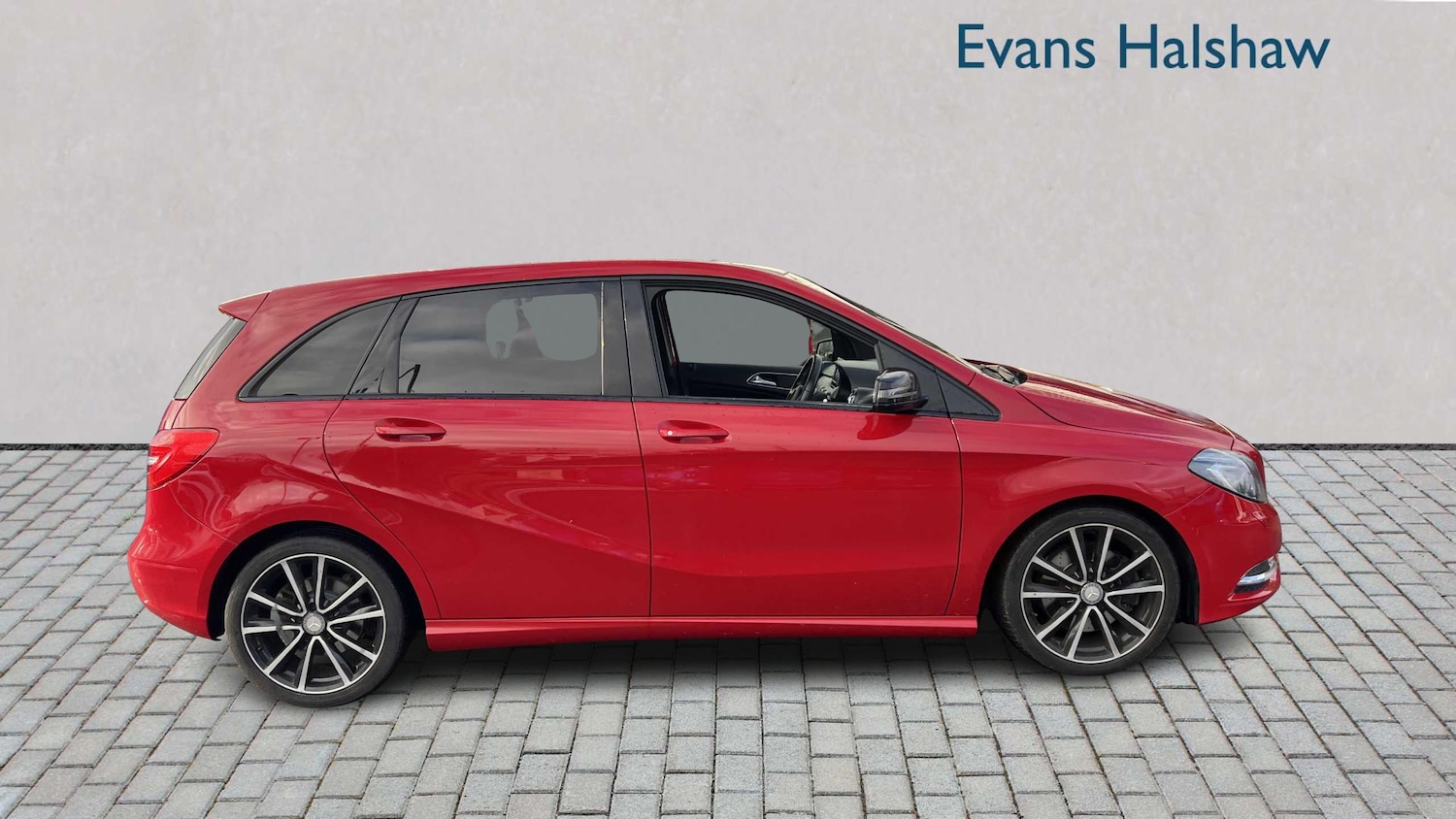 Used Mercedes-Benz B Class 2014 for sale - 77389704: Photo 5