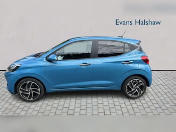 Used Hyundai i10 2023 for sale - 79499589: Photo