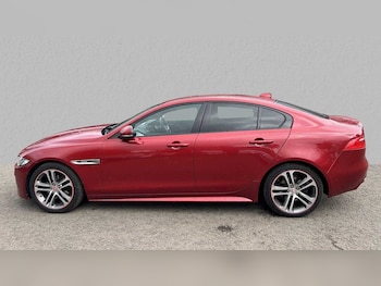 Used Jaguar XE 2017 for sale - 75812792: Photo
