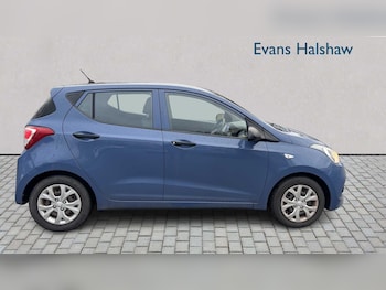 Used Hyundai i10 2016 for sale - 77500281: Photo