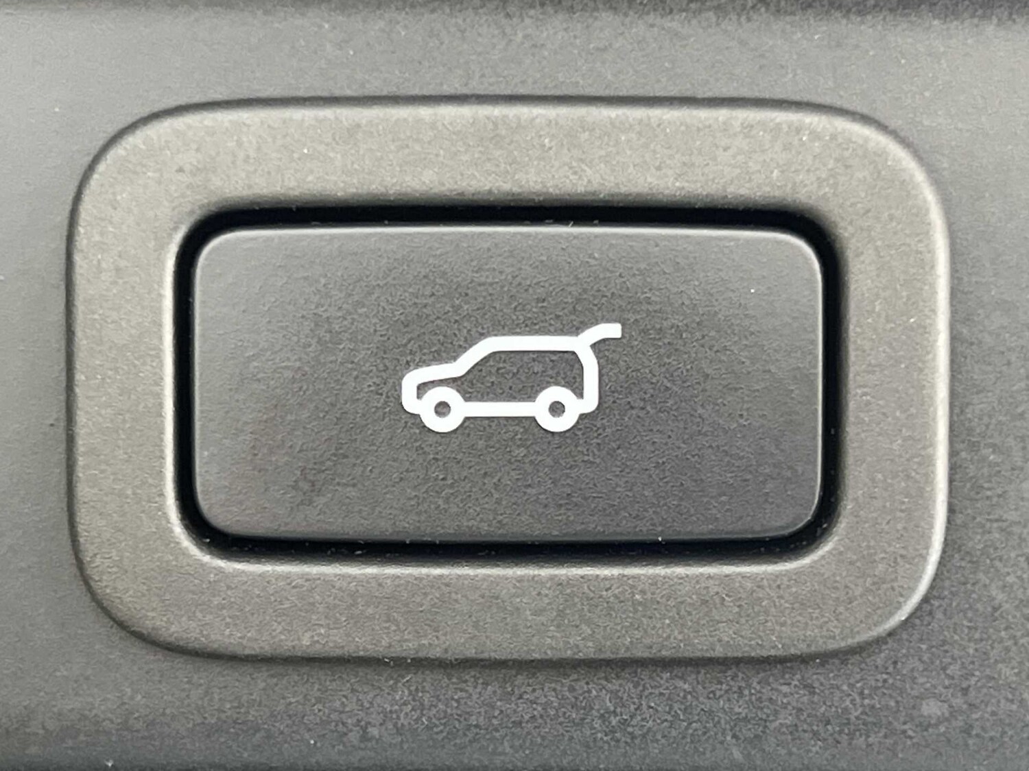 Used Jaguar F-Pace 2022 for sale - 76316118: Photo 15