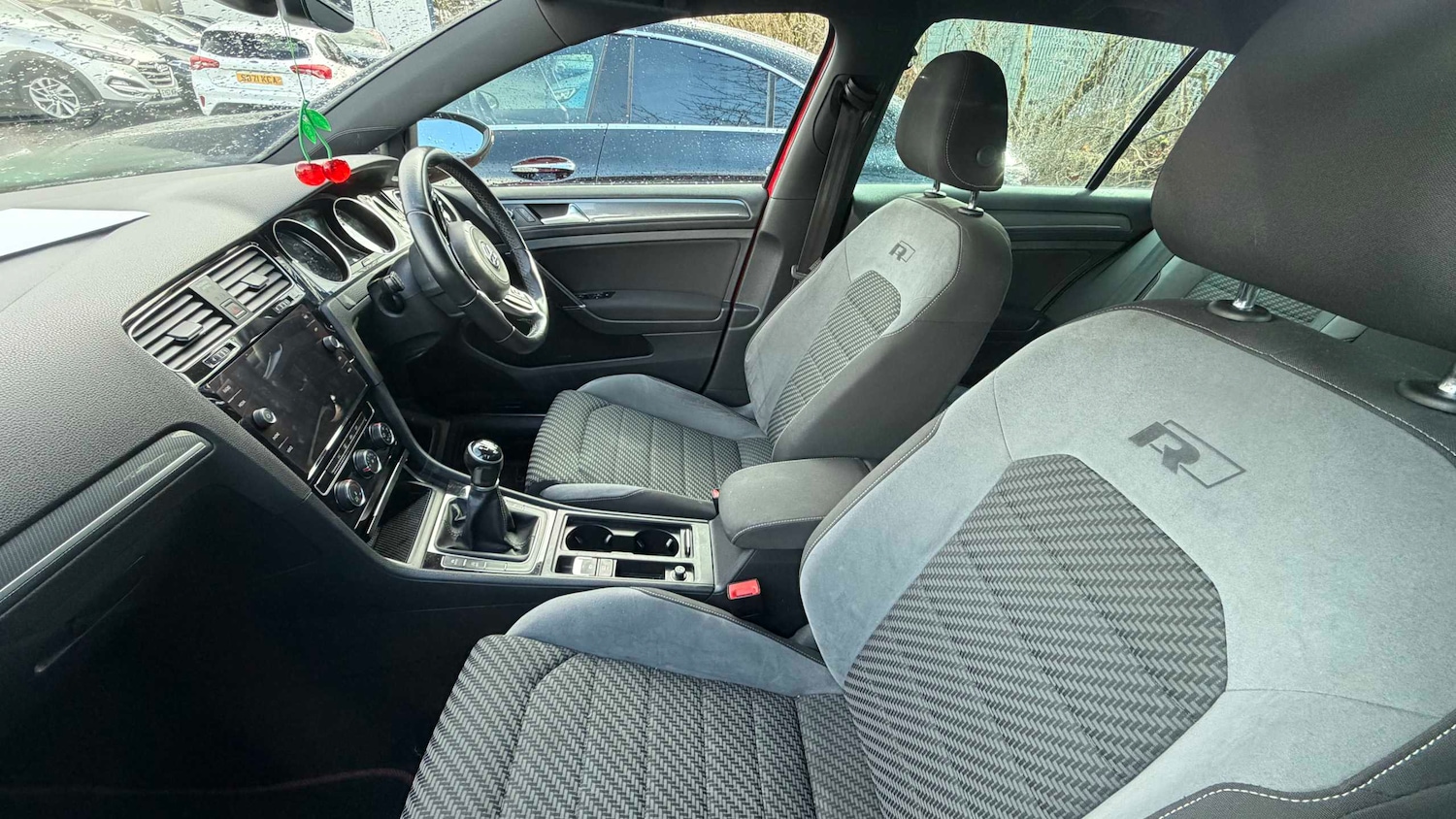 Used Volkswagen Golf 2018 for sale - 78161343: Photo 4