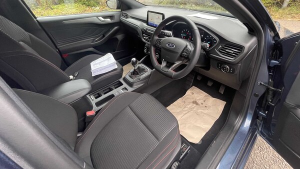 Used Ford Focus 2022 for sale - 76218274: Photo 12