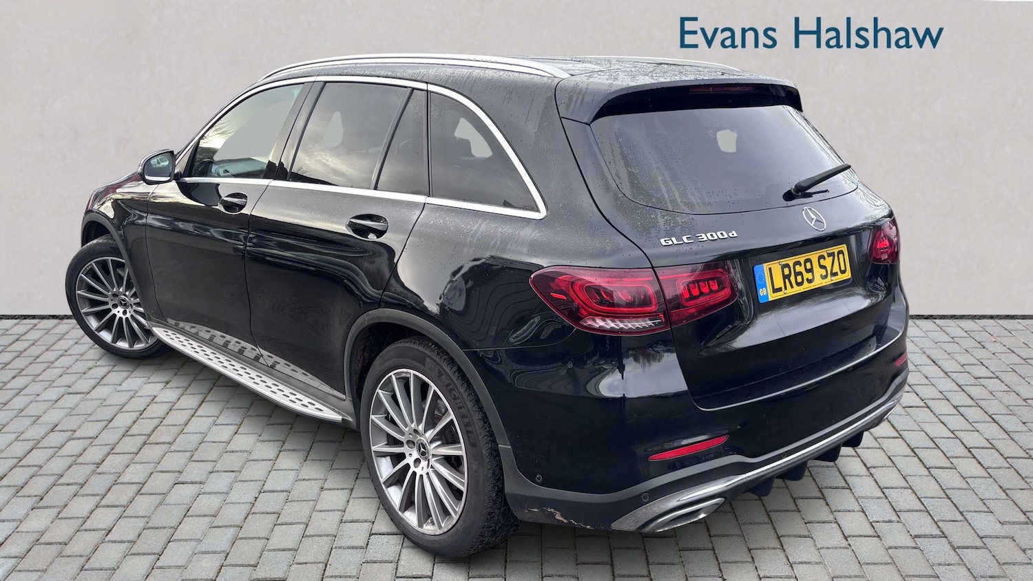 Used Mercedes-Benz GLC 2019 for sale - 76916249: Photo 3