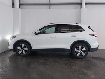 Used Volkswagen Tiguan 2024 for sale - 77160591: Photo