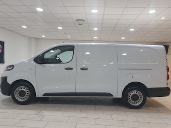 Used Vauxhall Vivaro 2023 for sale - 77842114: Photo