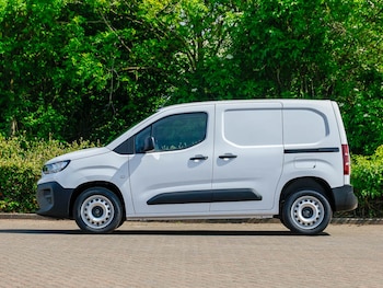 Used Citroen Berlingo 2024 for sale - 76198828: Photo 4