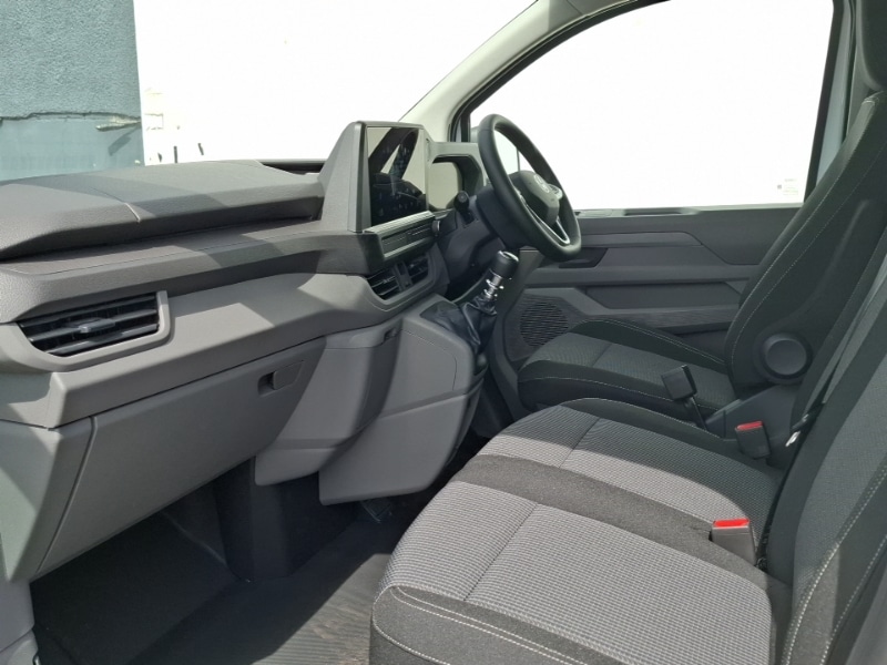 Used Volkswagen Transporter 2025 for sale - 76343157: Photo 5