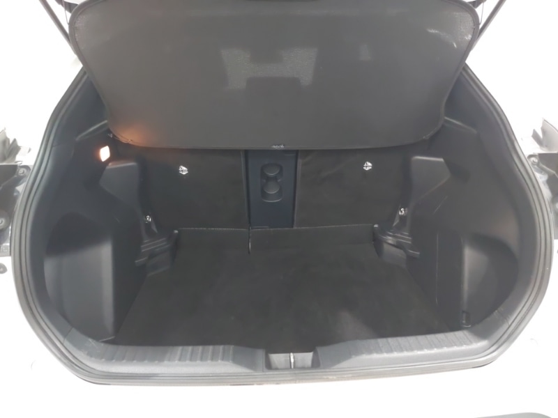 Used Toyota Yaris Cross 2022 for sale - 76816512: Photo 8