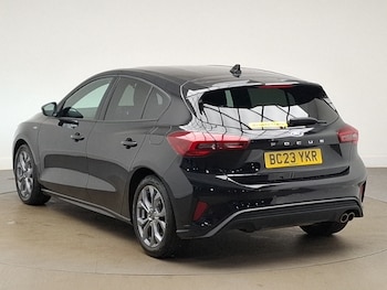 Used Ford Focus 2023 for sale - 77664555: Photo