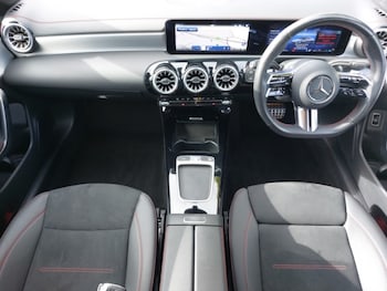 Used Mercedes-Benz CLA 2024 for sale - 76177750: Photo 2