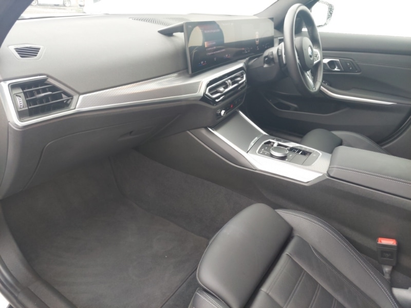 Used BMW 3 Series 2024 for sale - 76116004: Photo 5