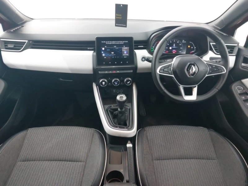 Used Renault Clio 2022 for sale - 76492623: Photo 2