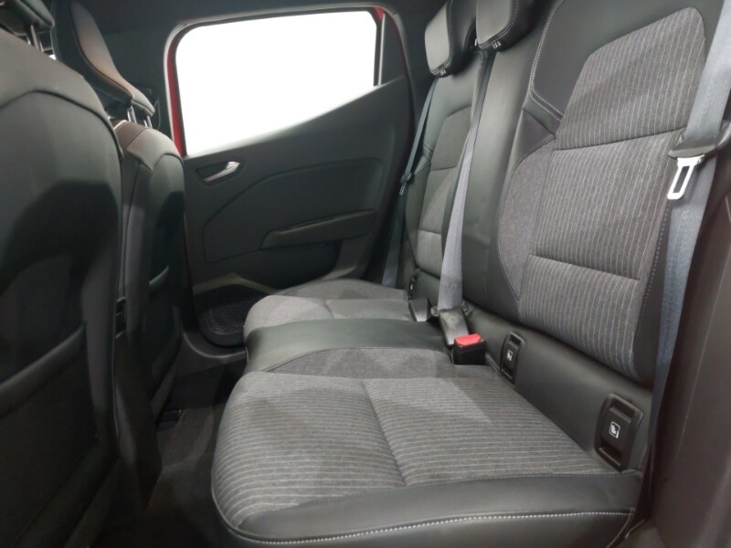 Used Renault Clio 2022 for sale - 76492623: Photo 6