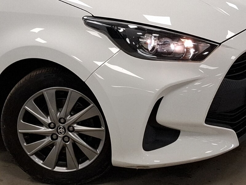 Used Toyota Yaris 2023 for sale - 77085934: Photo 9