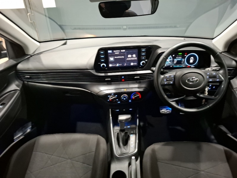 Used Hyundai BAYON 2023 for sale - 76564286: Photo 2