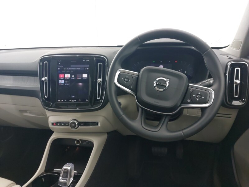 Used Volvo XC40 2024 for sale - 77449411: Photo 7