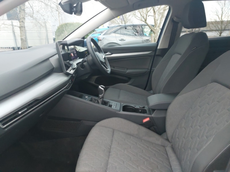 Used Volkswagen Golf 2024 for sale - 77070536: Photo 5