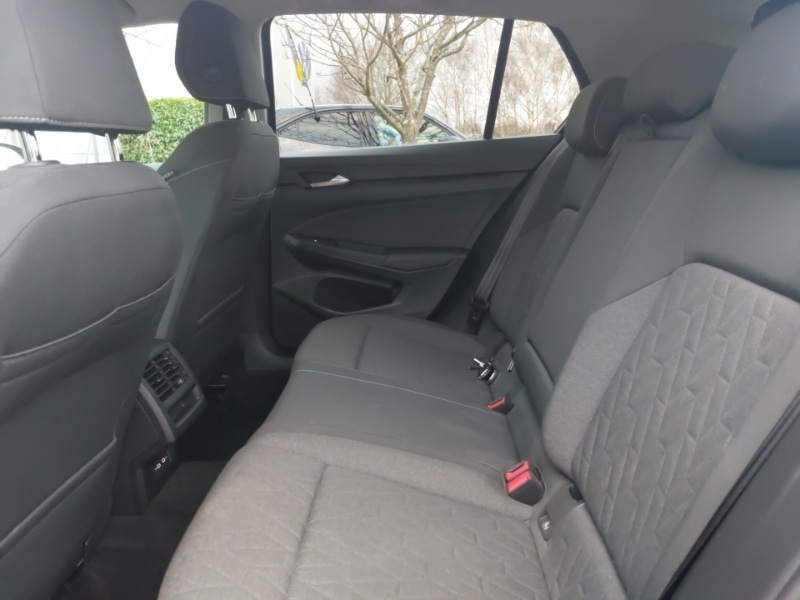 Used Volkswagen Golf 2024 for sale - 77070536: Photo 6