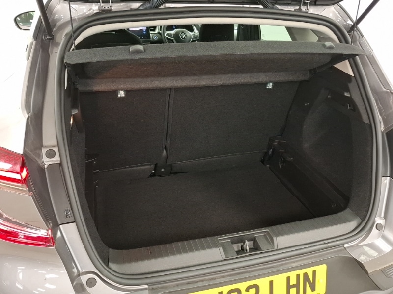 Used Renault Captur 2022 for sale - 76619377: Photo 8