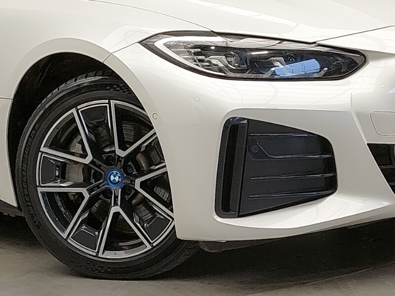 Used BMW i4 2022 for sale - 77690324: Photo 9