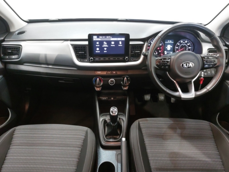 Used Kia Stonic 2020 for sale - 76589543: Photo 2