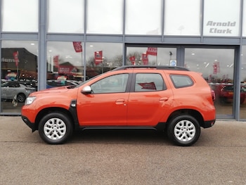 Used Dacia Duster 2022 for sale - 77702496: Photo