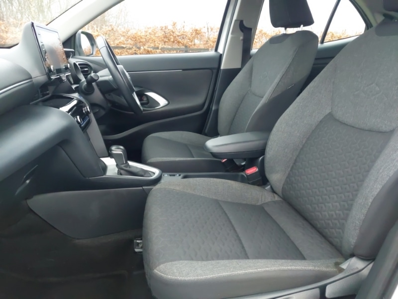 Used Toyota Yaris Cross 2022 for sale - 77020779: Photo 5