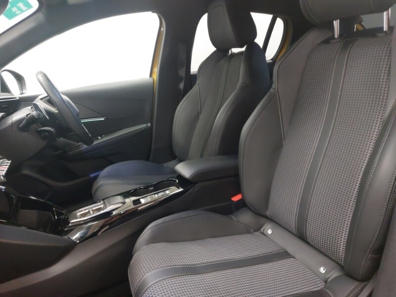 Used Peugeot 208 2023 for sale - 76779095: Photo 5