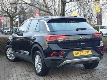 Used Volkswagen T-Roc 2023 for sale - 77371693: Photo