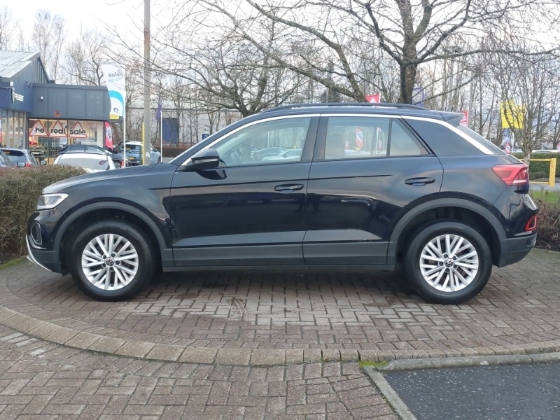 Used Volkswagen T-Roc 2023 for sale - 77371693: Photo 4