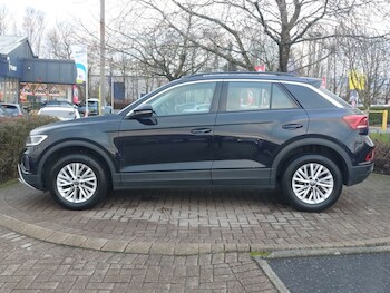 Used Volkswagen T-Roc 2023 for sale - 77371693: Photo