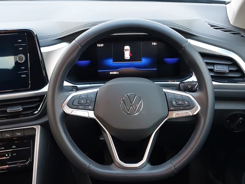 Used Volkswagen T-Roc 2023 for sale - 77371693: Photo 7