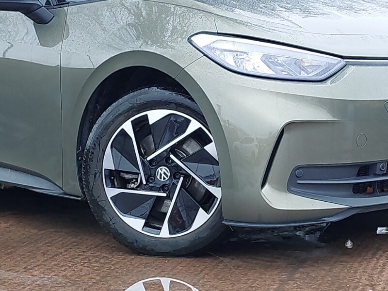 Used Volkswagen ID.3 2023 for sale - 77476099: Photo 9