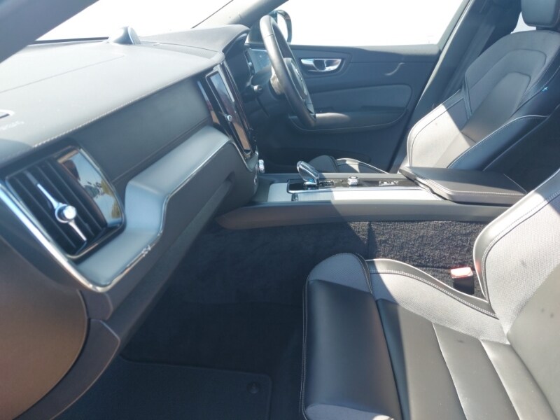 Used Volvo XC60 2024 for sale - 76066118: Photo 5