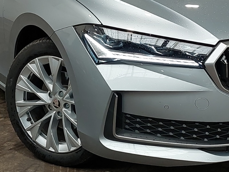 Used Skoda Superb 2024 for sale - 76348040: Photo 9