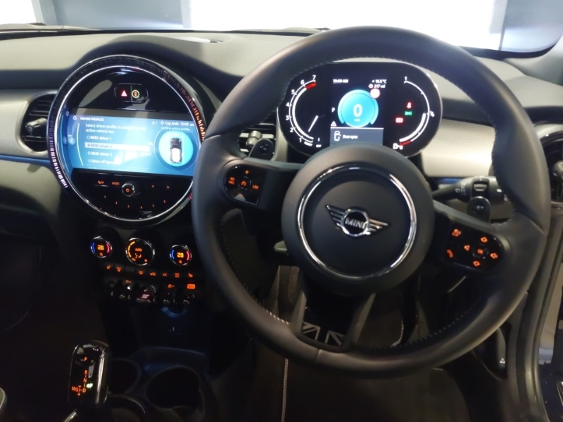 Used MINI Cooper 2023 for sale - 77955913: Photo 5