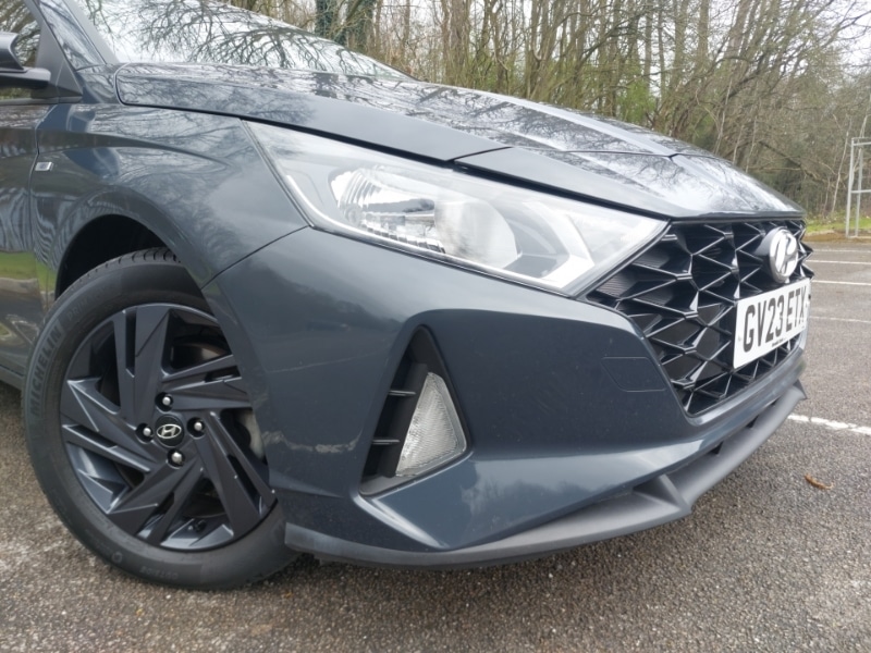 Used Hyundai i20 2023 for sale - 77912127: Photo 9