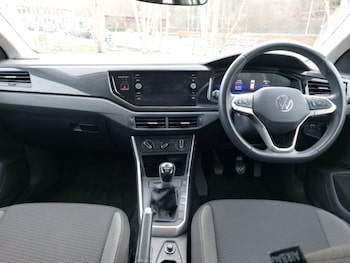 Used Volkswagen Polo 2024 for sale - 77549127: Photo