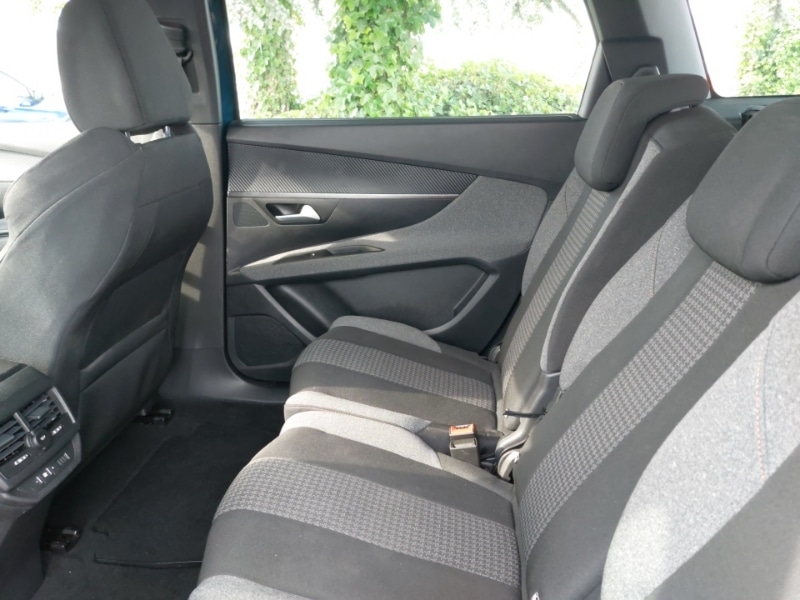 Used Peugeot 5008 2022 for sale - 76401152: Photo 6