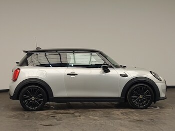 Used MINI Cooper 2021 for sale - 77924544: Photo