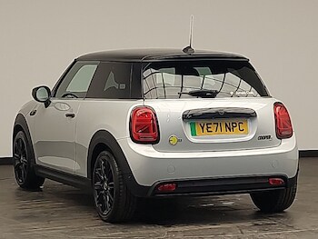 Used MINI Cooper 2021 for sale - 77924544: Photo