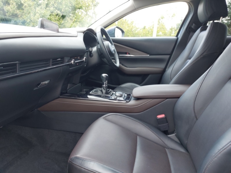 Used Mazda CX-30 2021 for sale - 76511357: Photo 5